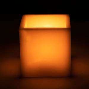 Radiant Square Shaped Hollow Candle - Gifts for Her